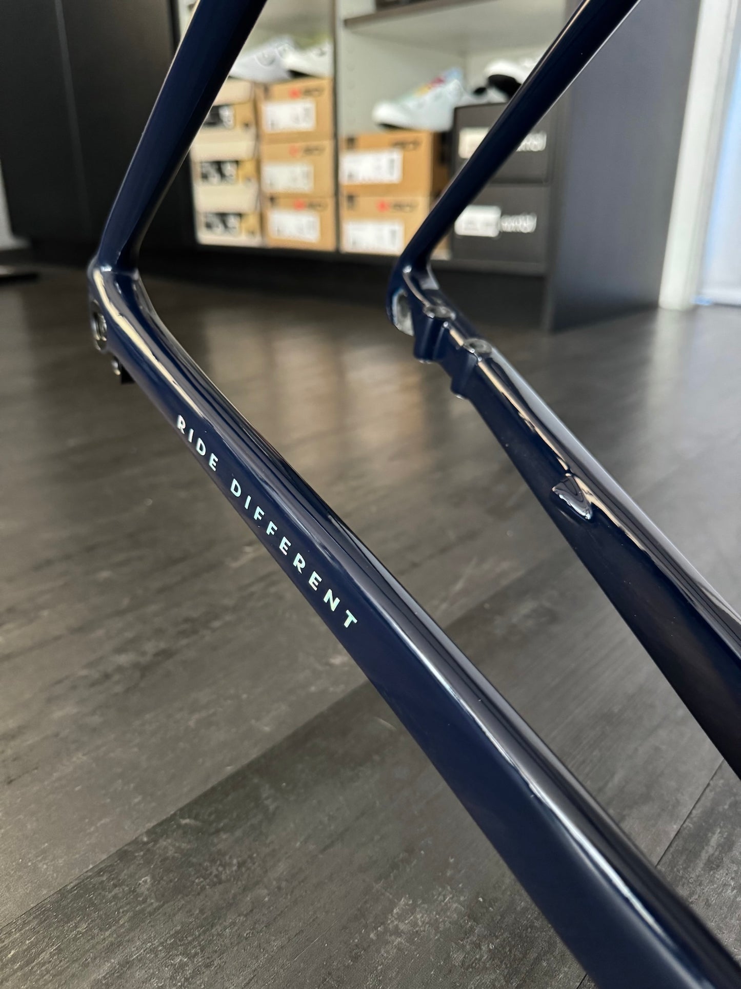 Carrera ERAVEL (gravel)