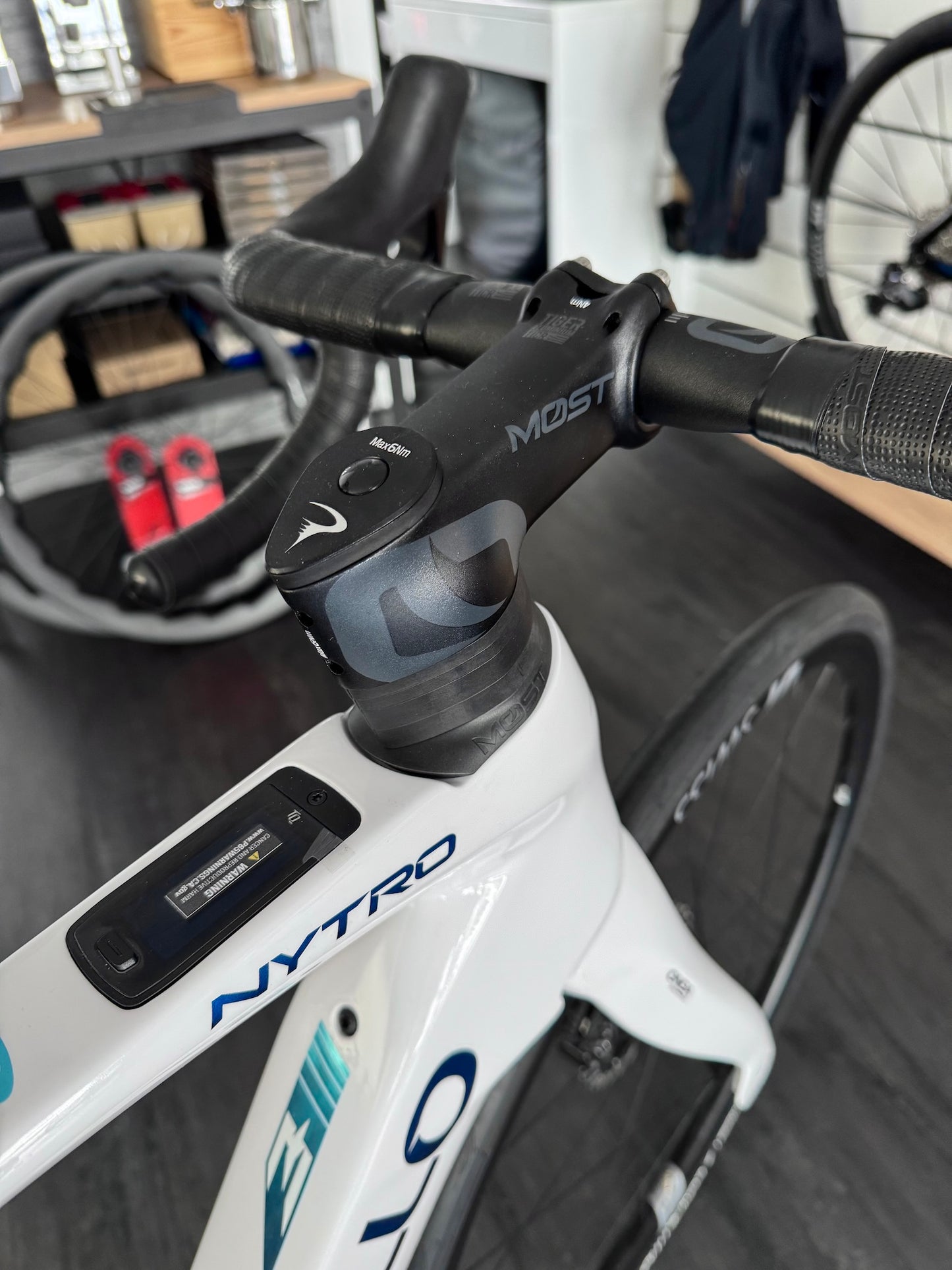 Pinarello Nytro E-Road (électrique)