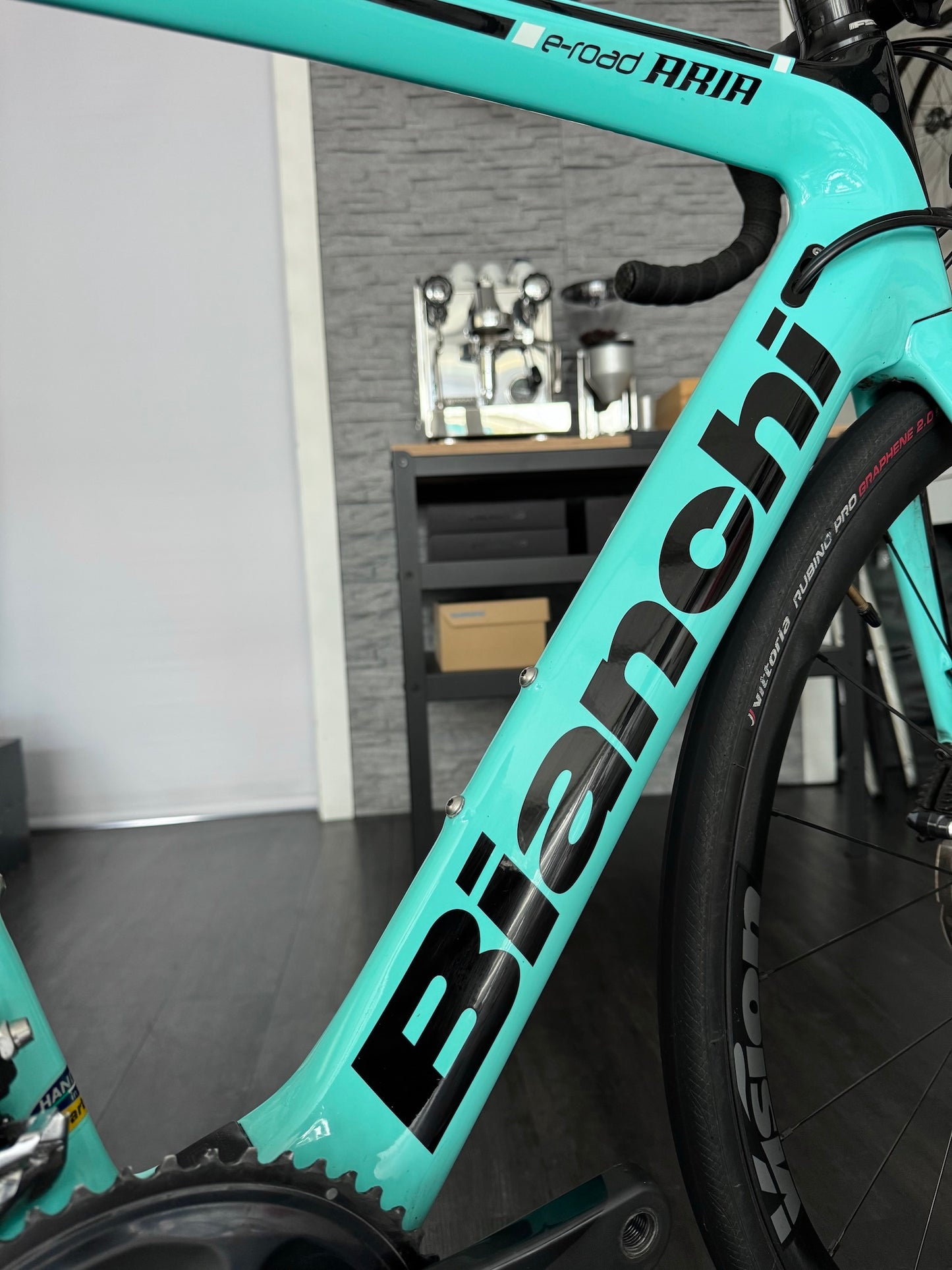 Bianchi Aria E-Road